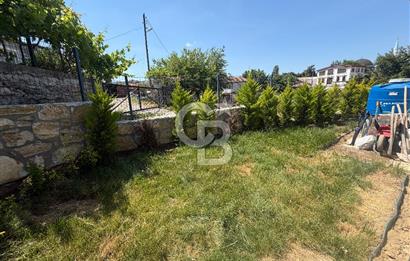 ÇANAKKALE KIZILKEÇİLİ KÖYÜNDE SATILIK BAHÇELİ KARGİR EV