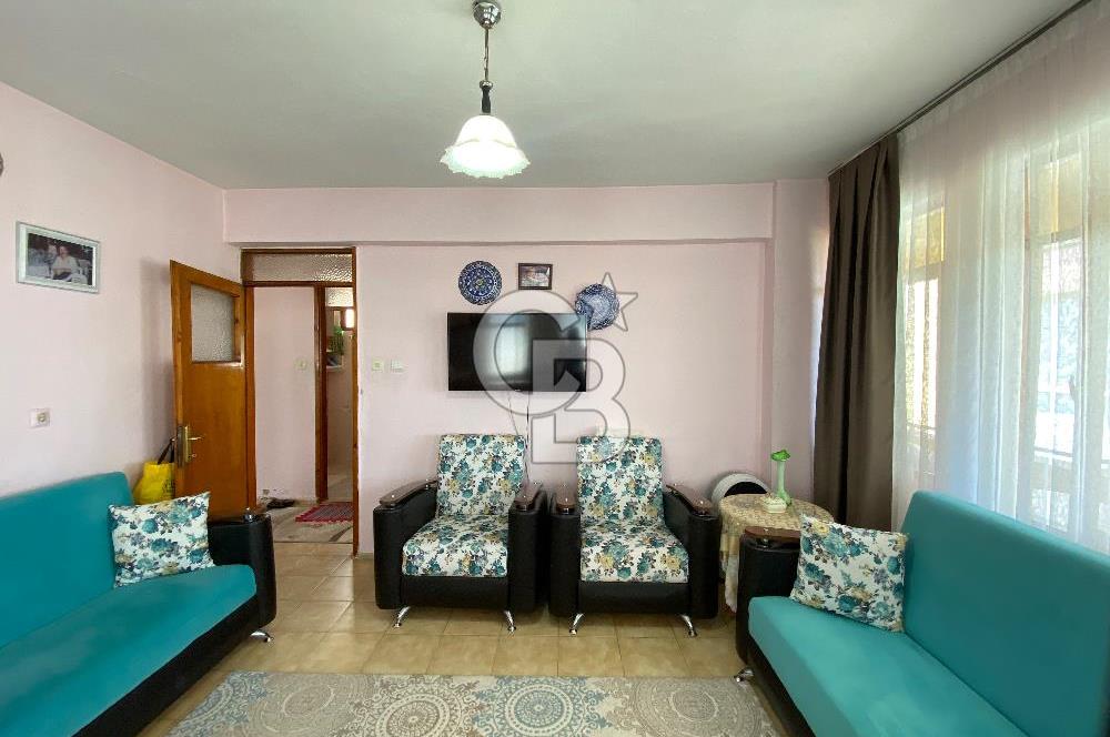 ALTINOLUK MERKEZ’DE DENİZE 200 METRE MESAFEDE SATILIK 2+1 DAİRE