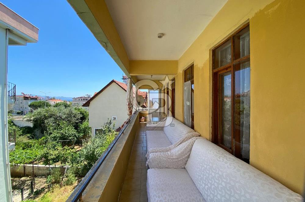 ALTINOLUK MERKEZ’DE DENİZE 200 METRE MESAFEDE SATILIK 2+1 DAİRE
