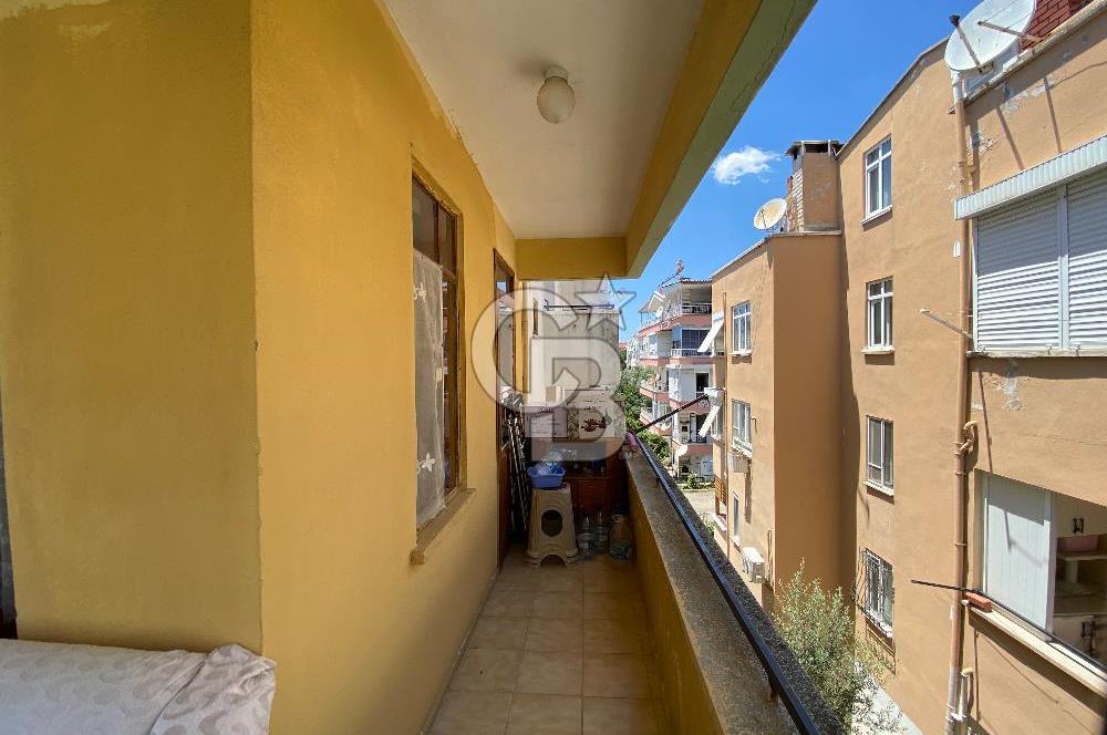 ALTINOLUK MERKEZ’DE DENİZE 200 METRE MESAFEDE SATILIK 2+1 DAİRE