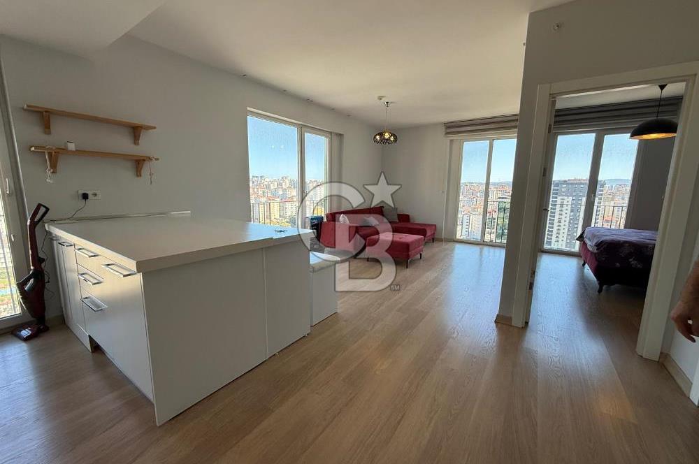Şerifali Sarissa Sitesi'nde Geniş, Eşyalı 1+1 Kiralık Daire