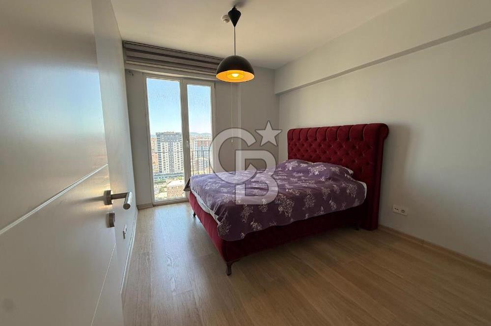 Şerifali Sarissa Sitesi'nde Geniş, Eşyalı 1+1 Kiralık Daire