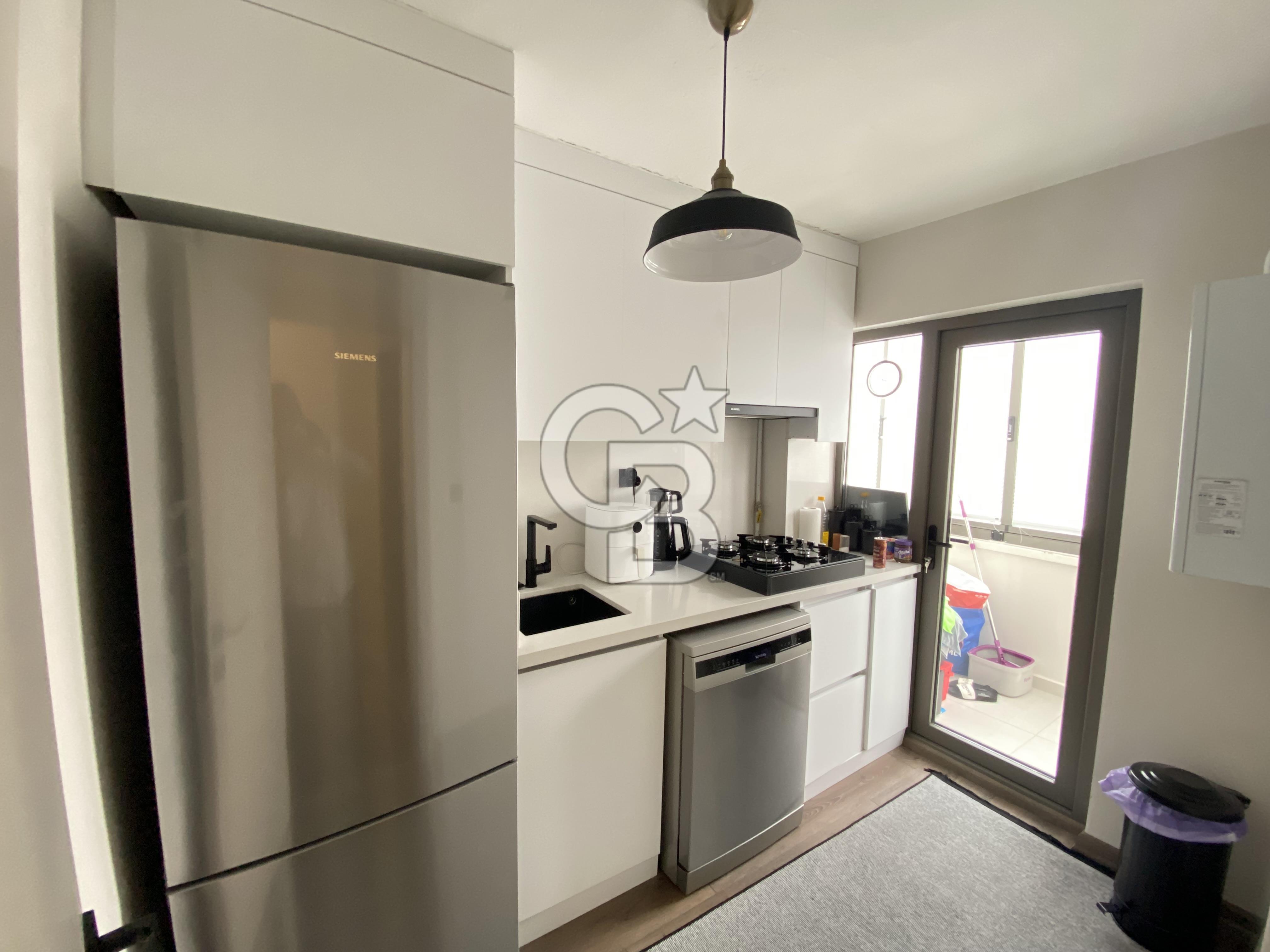METRO YÜRÜME MESAFESİ FULL YAPILI KİRALIK 2+1 DAİRE