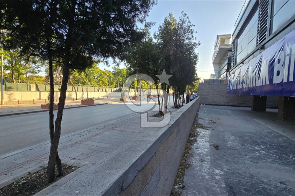 MERAM YENİYOL'DA YOLA CEPHE TABELA DEĞERİ YÜKSEK KİRALIK DÜKKAN