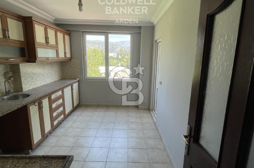 DEMRE ÇARŞI MERKEZ CB ARDEN DEN GENİŞ VE FERAH 2+1 SATILIK DAİRE