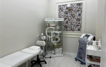 MEYDANDA SATILIK PRESTİJLİ TİCARİ MÜLK