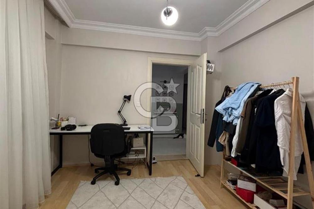Mustafa Çağlayan'dan Küçükçekmece Yeşilova'da Kiralık 2+1 Daire