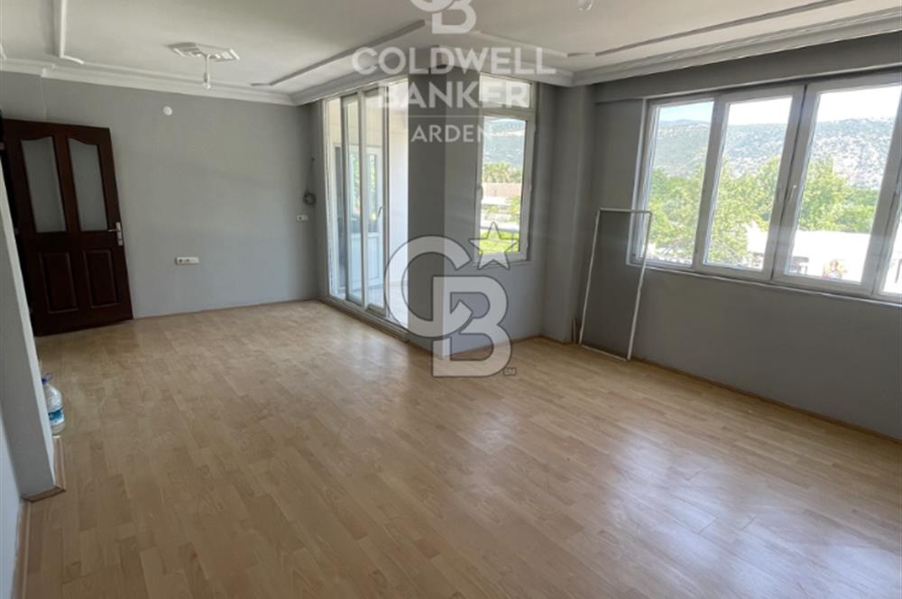 DEMRE ÇARŞI MERKEZ CB ARDEN DEN GENİŞ VE FERAH 2+1 SATILIK DAİRE