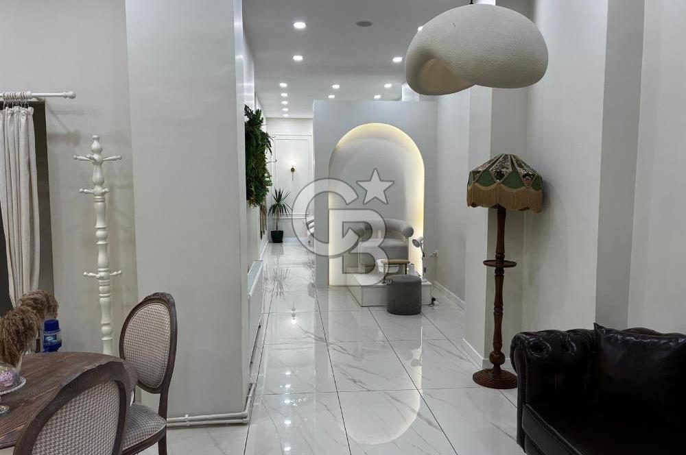 MEYDANDA SATILIK PRESTİJLİ TİCARİ MÜLK