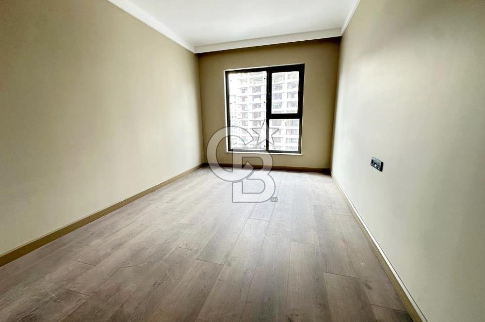 EGE MAHALLESİ SİTE İÇERİSİNDE FULL YAPILI KİRALIK SIFIR DAİRE