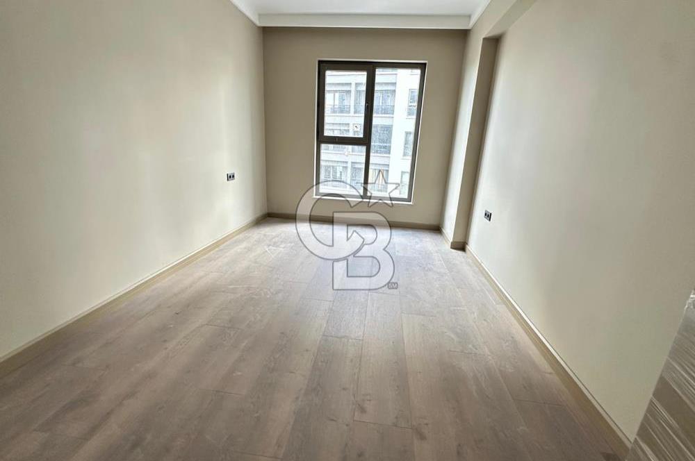 EGE MAHALLESİ SİTE İÇERİSİNDE FULL YAPILI KİRALIK SIFIR DAİRE