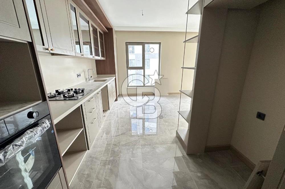 EGE MAHALLESİ SİTE İÇERİSİNDE FULL YAPILI KİRALIK SIFIR DAİRE