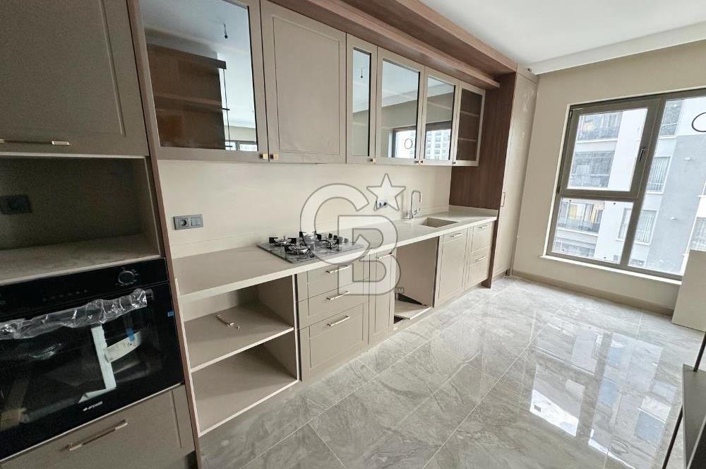 EGE MAHALLESİ SİTE İÇERİSİNDE FULL YAPILI KİRALIK SIFIR DAİRE