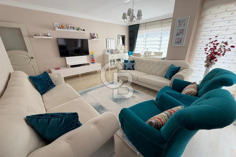CENGİZHAN DA SİTE İÇİNDE CADDE YAKINI ÖN CEPHE SATILIK 4+1 DAİRE
