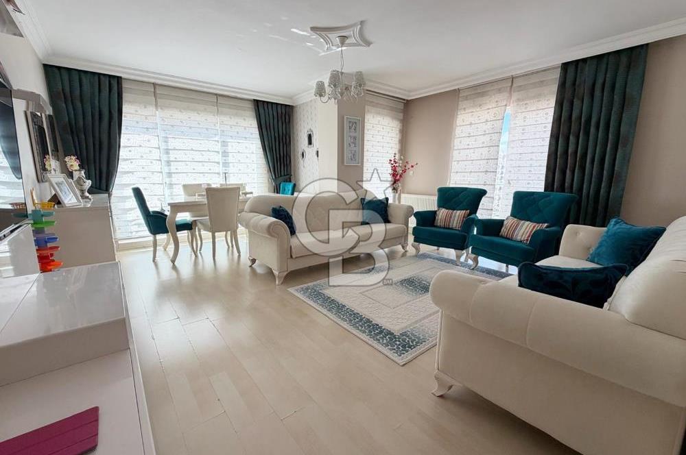 CENGİZHAN DA SİTE İÇİNDE CADDE YAKINI ÖN CEPHE SATILIK 4+1 DAİRE