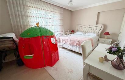 CENGİZHAN DA SİTE İÇİNDE CADDE YAKINI ÖN CEPHE SATILIK 4+1 DAİRE