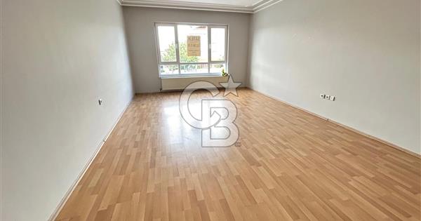 NATOYOLU CADDE ÜZERİ OFİS İÇİN UYGUN SATILIK 3+1 DAİRE - 356006