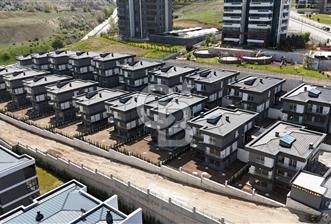 ALACAATLI MAH. SAKA VİLLA SİTESİNDE SATILIK 6+2 VİLLA - 1 - 356022