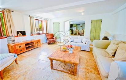 BODRUM DEREKÖY' de MÜSTAKİL HAVUZLU MÜŞTEMİLATLI ÇİFTLİK EVİ