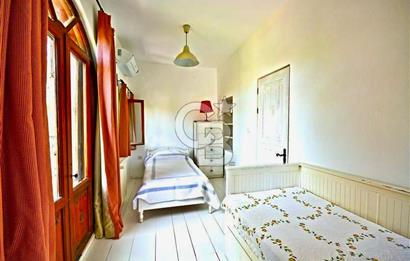 BODRUM DEREKÖY' de MÜSTAKİL HAVUZLU MÜŞTEMİLATLI ÇİFTLİK EVİ