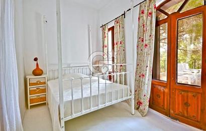 BODRUM DEREKÖY' de MÜSTAKİL HAVUZLU MÜŞTEMİLATLI ÇİFTLİK EVİ