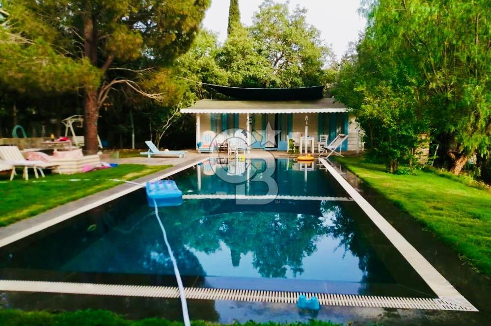 BODRUM DEREKÖY' de MÜSTAKİL HAVUZLU MÜŞTEMİLATLI ÇİFTLİK EVİ