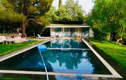 BODRUM DEREKÖY' de MÜSTAKİL HAVUZLU MÜŞTEMİLATLI ÇİFTLİK EVİ