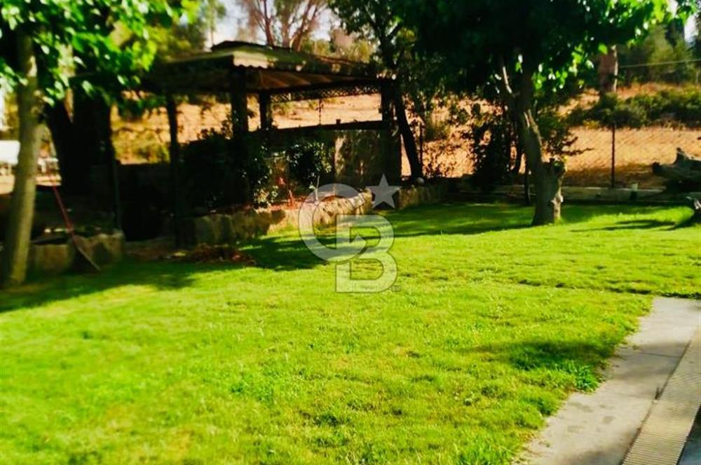 BODRUM DEREKÖY' de MÜSTAKİL HAVUZLU MÜŞTEMİLATLI ÇİFTLİK EVİ