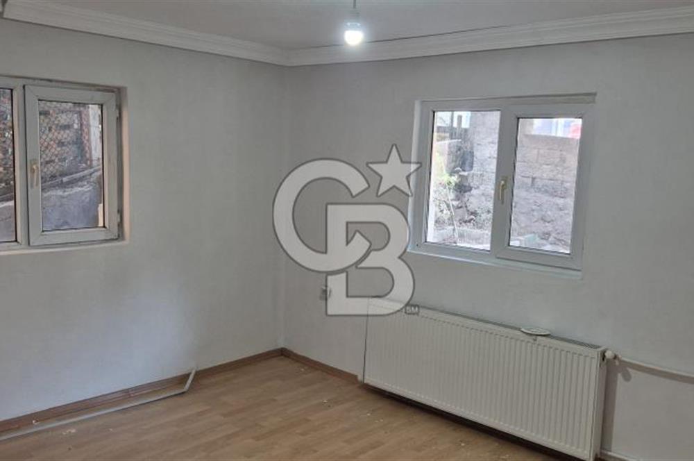 İncek Köy İçinde, Bulvara Yakın, Geniş ve Masrafsız 2+1 Kiralık Daire