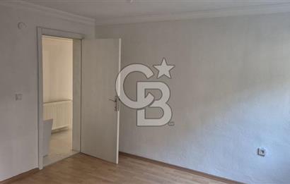 İncek Köy İçinde, Bulvara Yakın, Geniş ve Masrafsız 2+1 Kiralık Daire