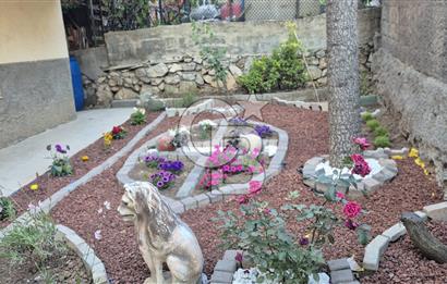 İncek Köy İçinde, Bulvara Yakın, Geniş ve Masrafsız 2+1 Kiralık Daire