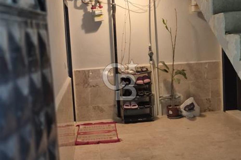 İncek , Bulvara Yakın, Geniş ve Masrafsız 2+1 Kiralık