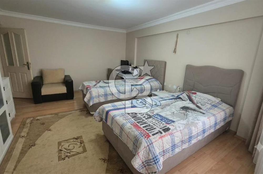 YALI MAHALLESİ SATILIK GENİŞ 4+1 İSTER OTURUMLUK İSTER YATIRIMLIK