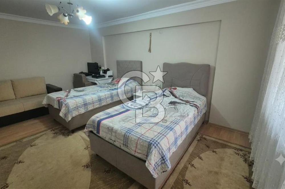 YALI MAHALLESİ SATILIK GENİŞ 4+1 İSTER OTURUMLUK İSTER YATIRIMLIK