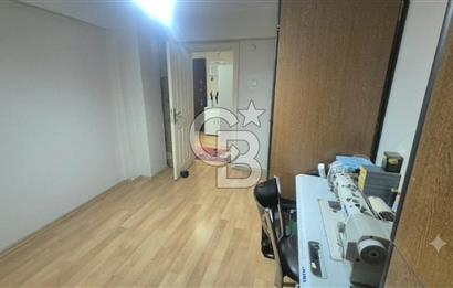YALI MAHALLESİ SATILIK GENİŞ 4+1 İSTER OTURUMLUK İSTER YATIRIMLIK