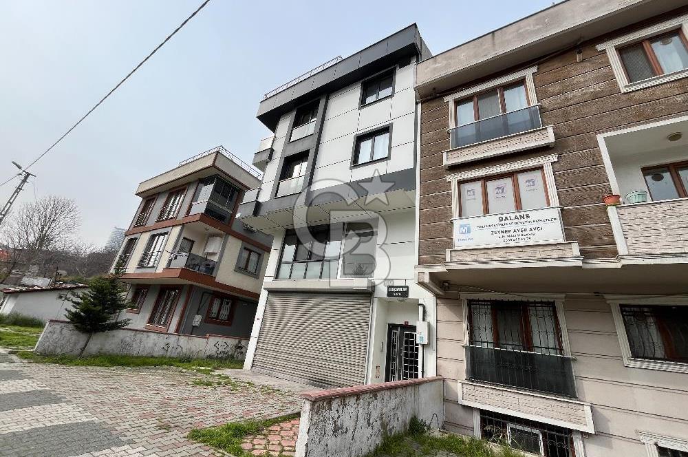 Ataşehir Esatpaşa Mahallesinde Balkonlu 1+1 Kiralık Daire