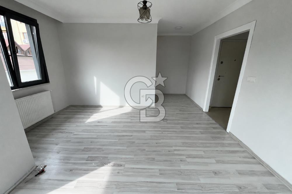 Ataşehir Esatpaşa Mahallesinde Balkonlu 1+1 Kiralık Daire