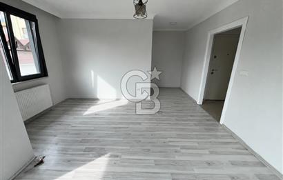 Ataşehir Esatpaşa Mahallesinde Balkonlu 1+1 Kiralık Daire