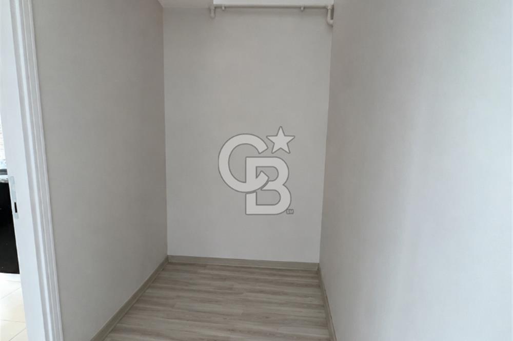 Ataşehir Esatpaşa Mahallesinde Balkonlu 1+1 Kiralık Daire