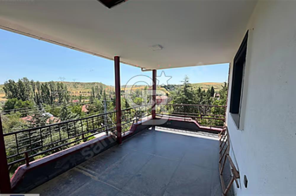 1837 M2 ÜZERİNDE 4 KATLI BAĞIMSIZ 3 DAİRELİ BİNA