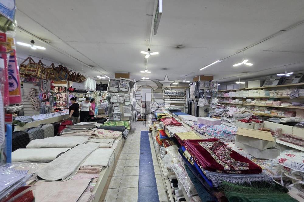 ATAŞEHİR KAYIŞDAĞI AKYAZI CADDESİ'NDE KAT MÜLKİYETLİ SATILIK  950 m² GENİŞ TİCARİ DÜKKAN