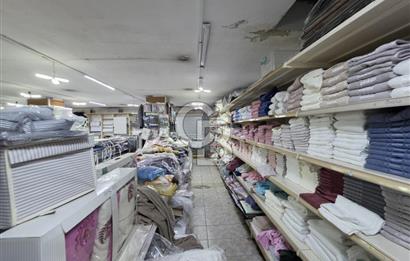 ATAŞEHİR KAYIŞDAĞI AKYAZI CADDESİ'NDE KAT MÜLKİYETLİ SATILIK  950 m² GENİŞ TİCARİ DÜKKAN