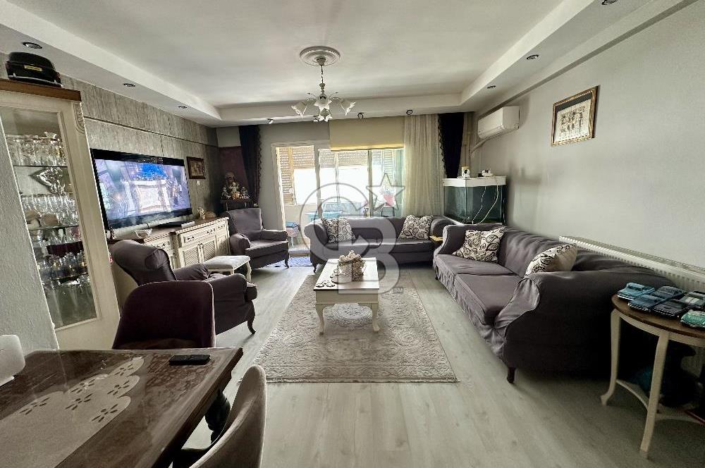Karşıyaka Çarşıda Full Tadilatlı 2+1 | Çift Cephe, 2 Balkon
