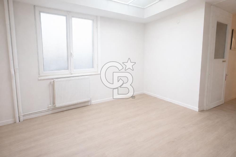 ŞİŞLİ, OSMANBEY, HALASGARGAZİ CADDESİNE KOMŞU 130 M2 DAİRE
