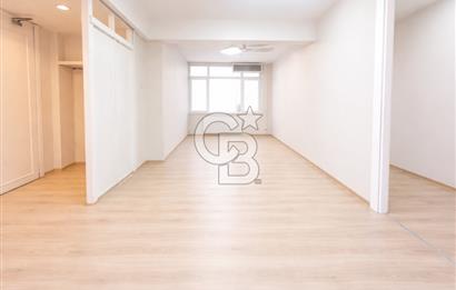 ŞİŞLİ, OSMANBEY, HALASGARGAZİ CADDESİNE KOMŞU 130 M2 DAİRE