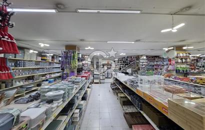 ATAŞEHİR KAYIŞDAĞI AKYAZI CADDESİ'NDE KAT MÜLKİYETLİ SATILIK  950 m² GENİŞ TİCARİ DÜKKAN