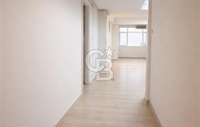 ŞİŞLİ, OSMANBEY, HALASGARGAZİ CADDESİNE KOMŞU 130 M2 DAİRE