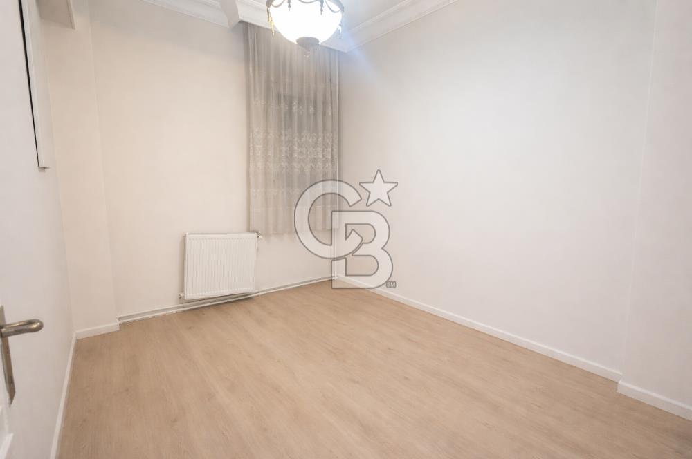 ŞİŞLİ, OSMANBEY, HALASGARGAZİ CADDESİNE KOMŞU 130 M2 DAİRE