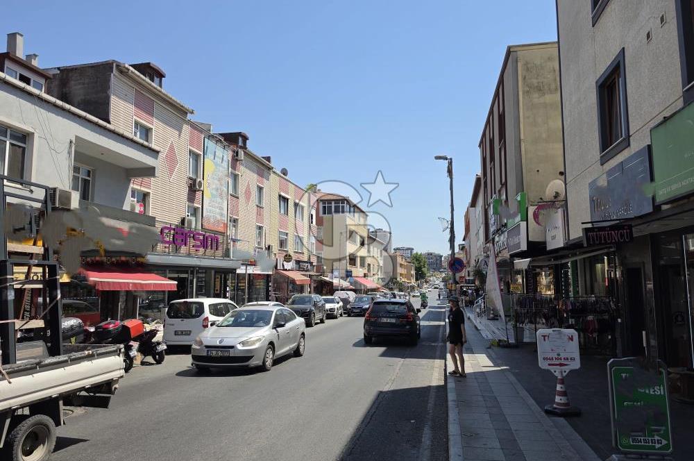 ATAŞEHİR KAYIŞDAĞI AKYAZI CADDESİ'NDE KAT MÜLKİYETLİ SATILIK  950 m² GENİŞ TİCARİ DÜKKAN