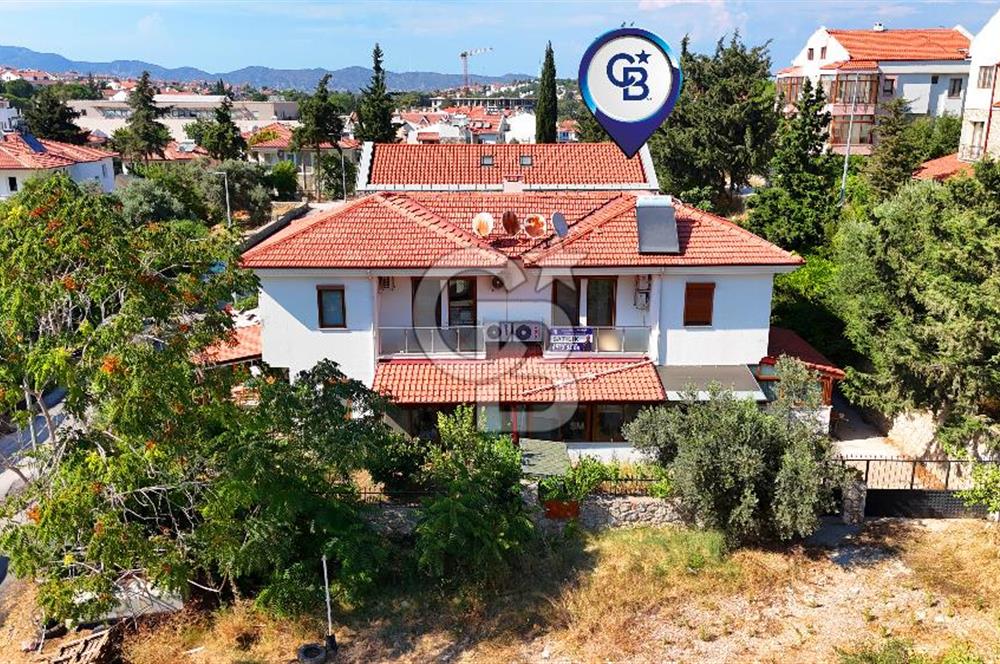DATÇA MERKEZ’DE SATILIK 4+1 İKİZ VİLLA
